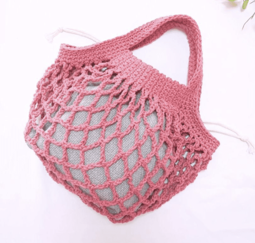 コロンと可愛いネット編みバッグ