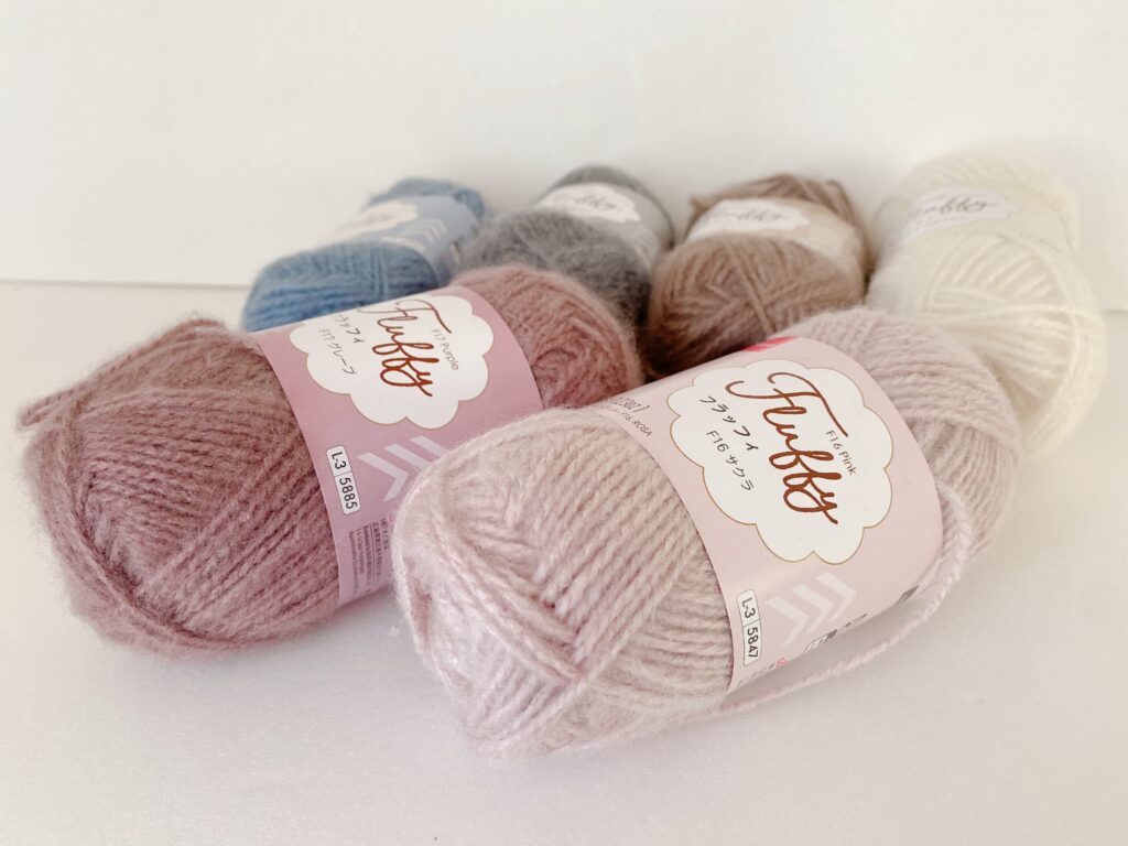 ダイソー毛糸 2025 秋冬 フラッフィ